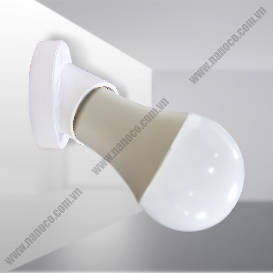 Đui đèn E27 Nanoco NAE2745W/ NAE2745BK