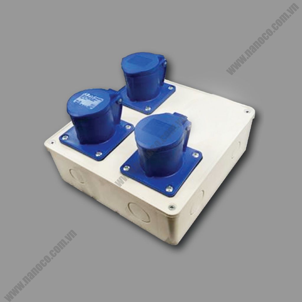 Distribution cabinet IP44 PCE NDB313