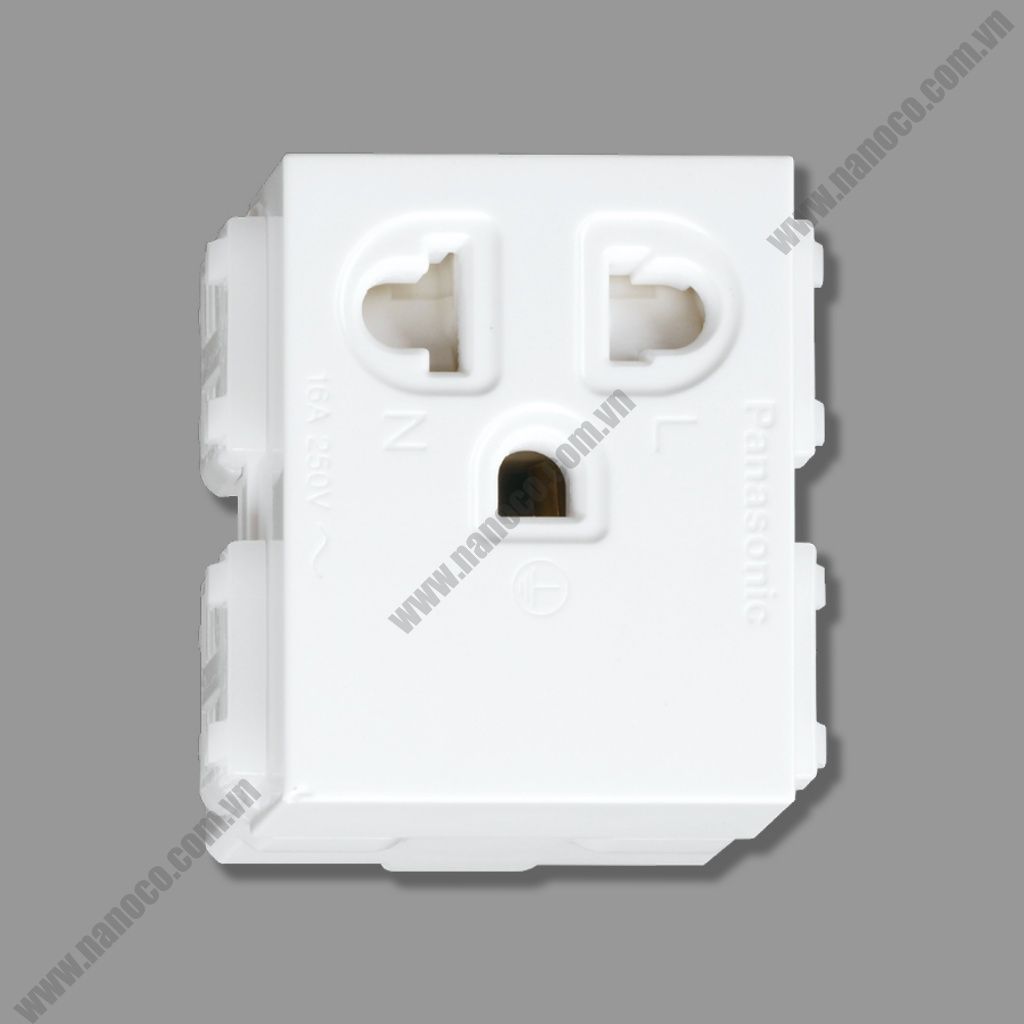 Grounding universal receptacle with safety shutter Halumie Panasonic