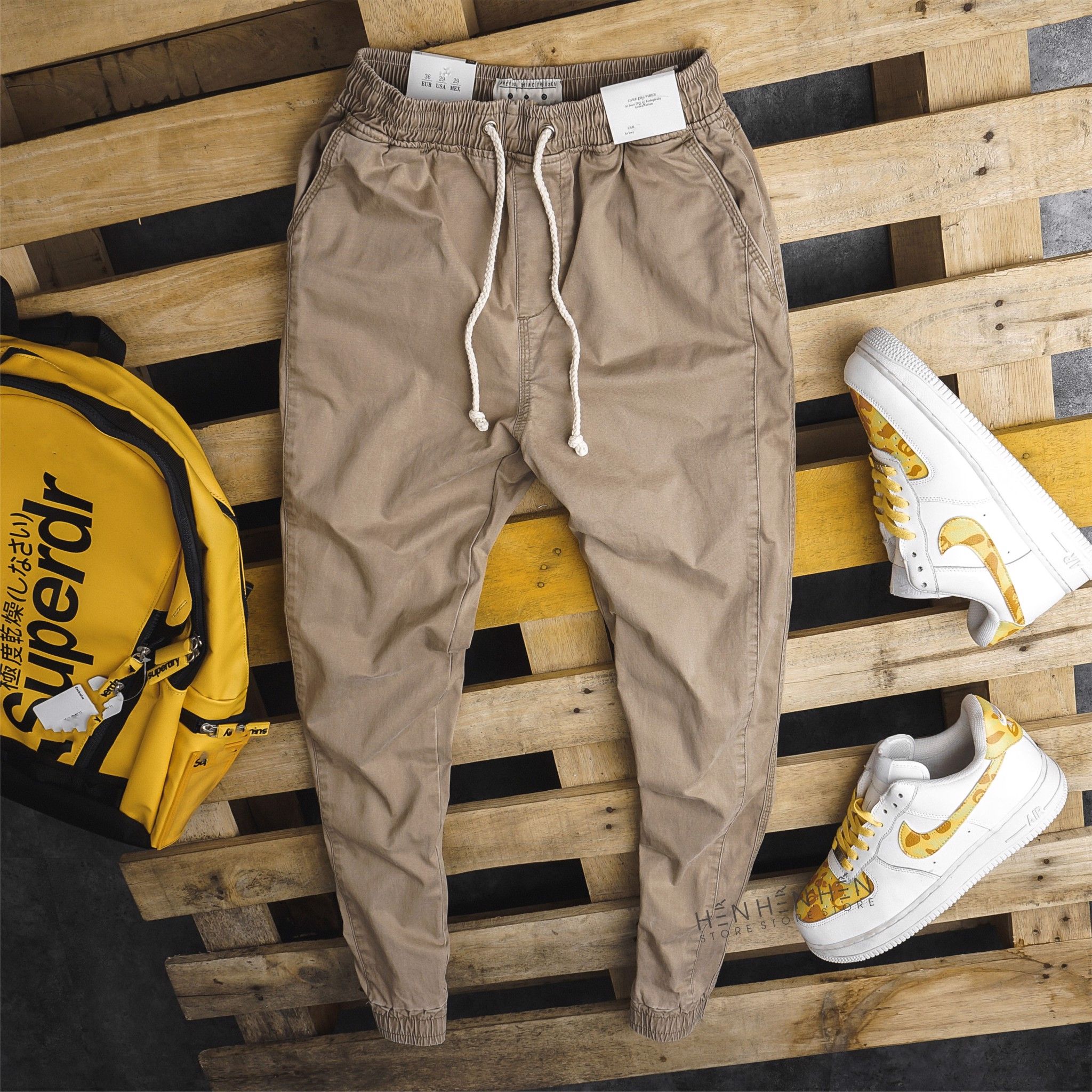 Quần jogger kaki Zar.a 4M new