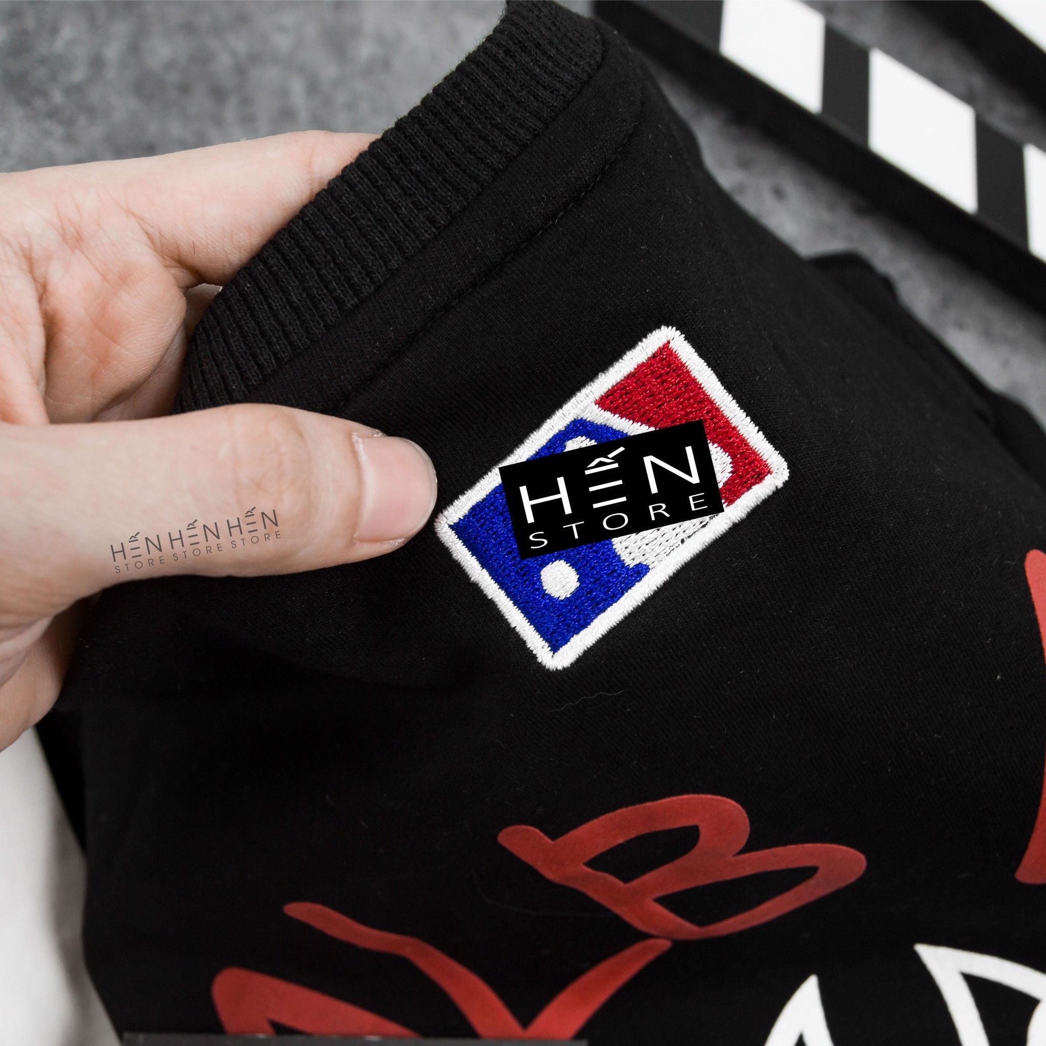 Áo Nỉ Dài Tay YK Logo Thêu 4M