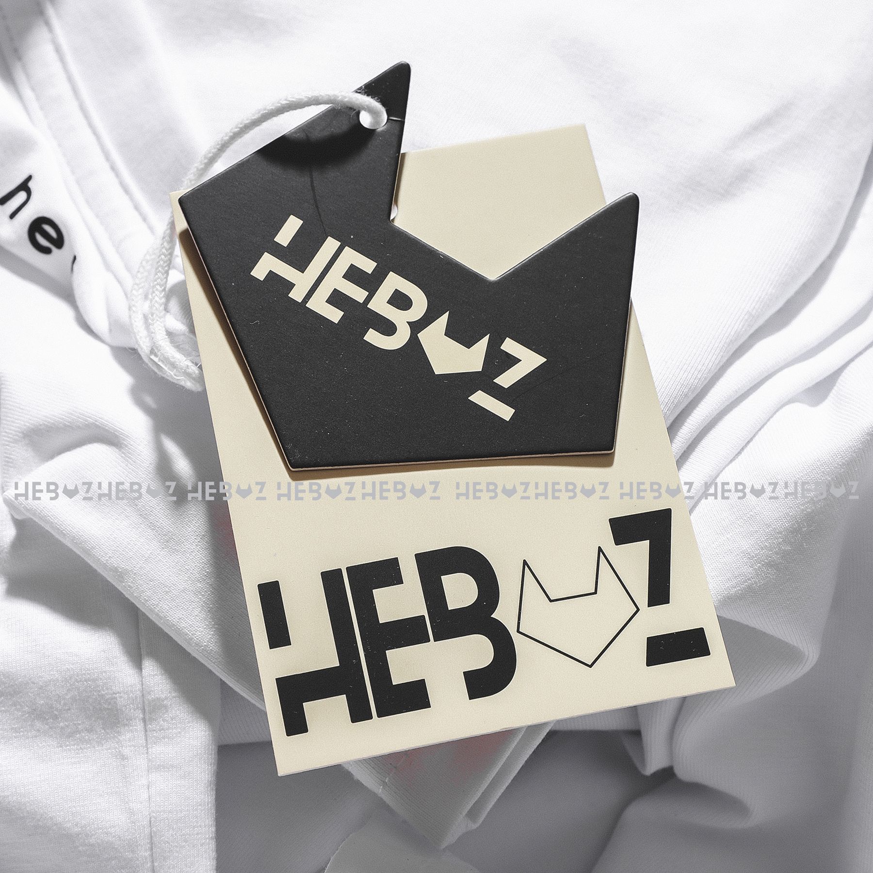 Áo thun Heboz chữ 3M