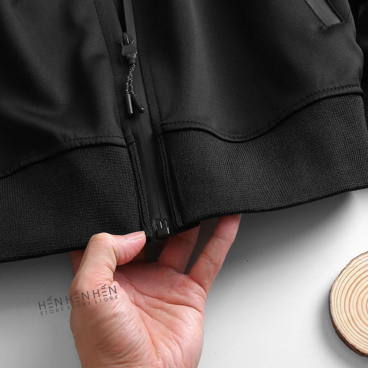 Áo bộ nỉ Adas sọc trắng đen