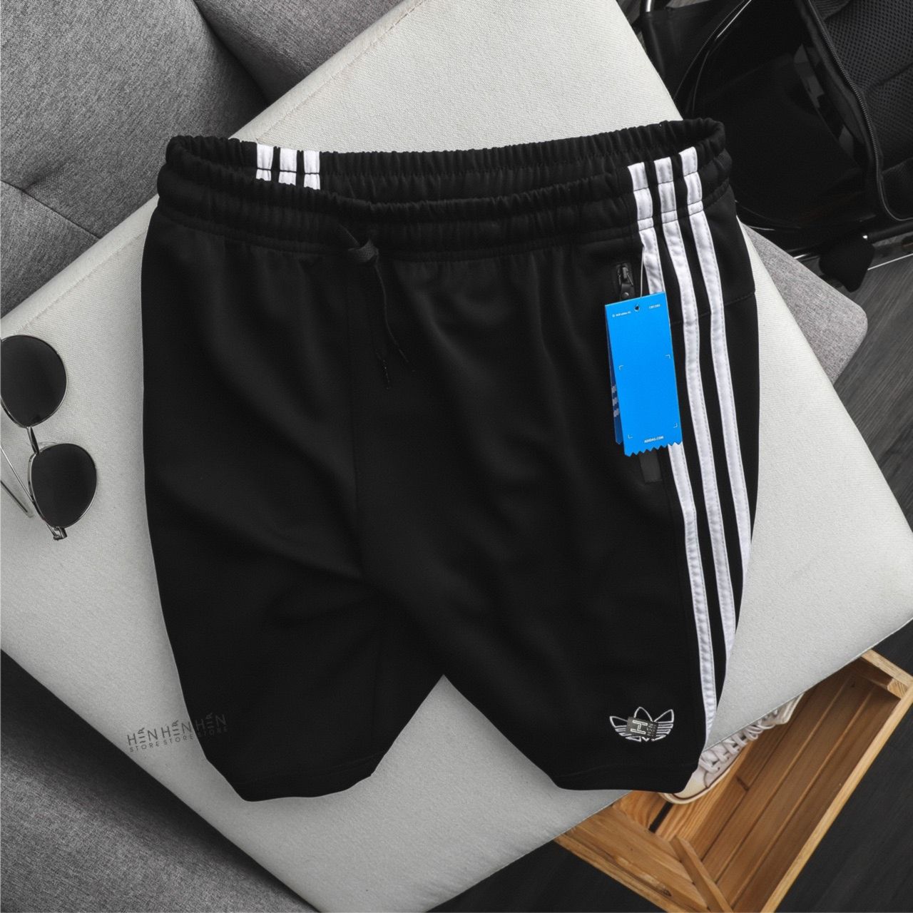 Quần short thun Adida..s logo 2M