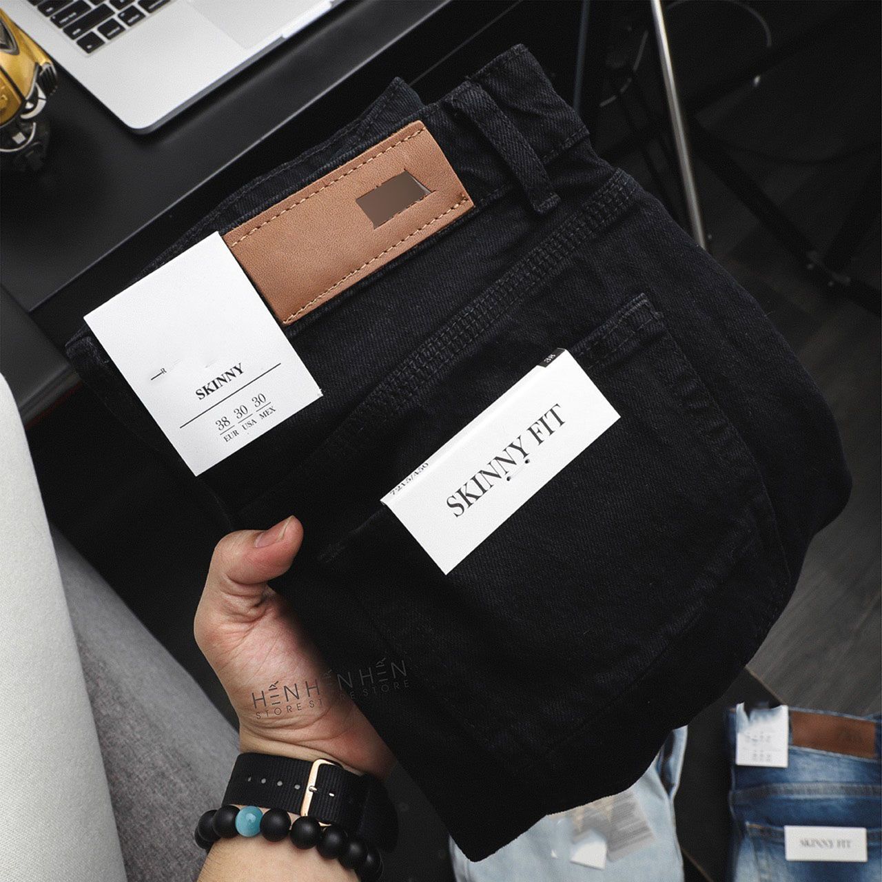 Quần short jean Za..ra đen