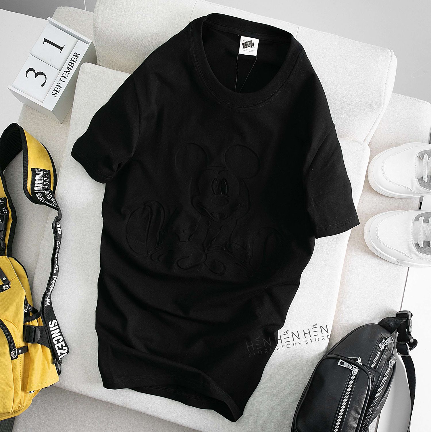 Áo thun Mickey Za.ra logo nổi 4M
