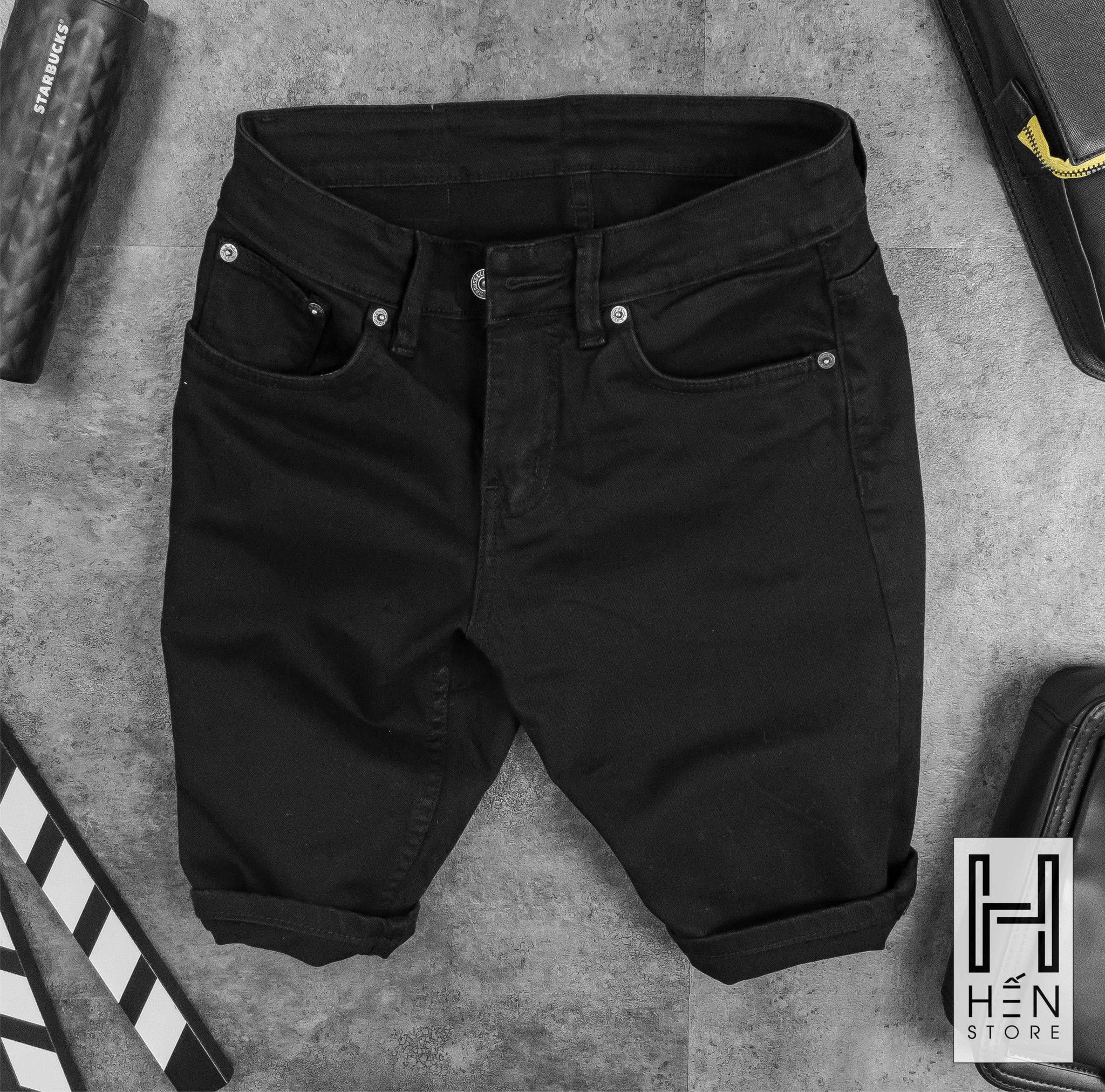Quần Short Jean LV 2M
