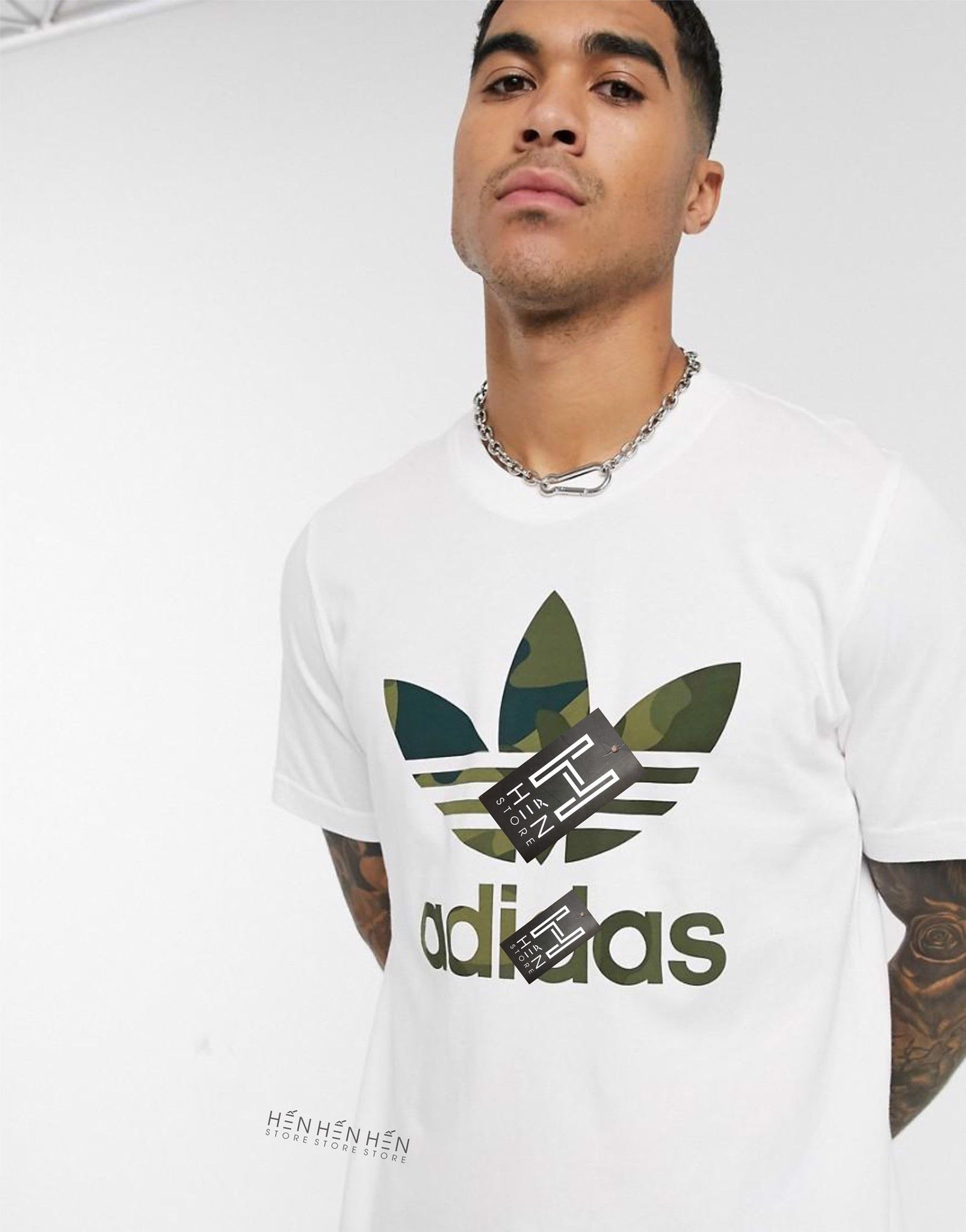 Áo thun Adi.das logo camo 2M