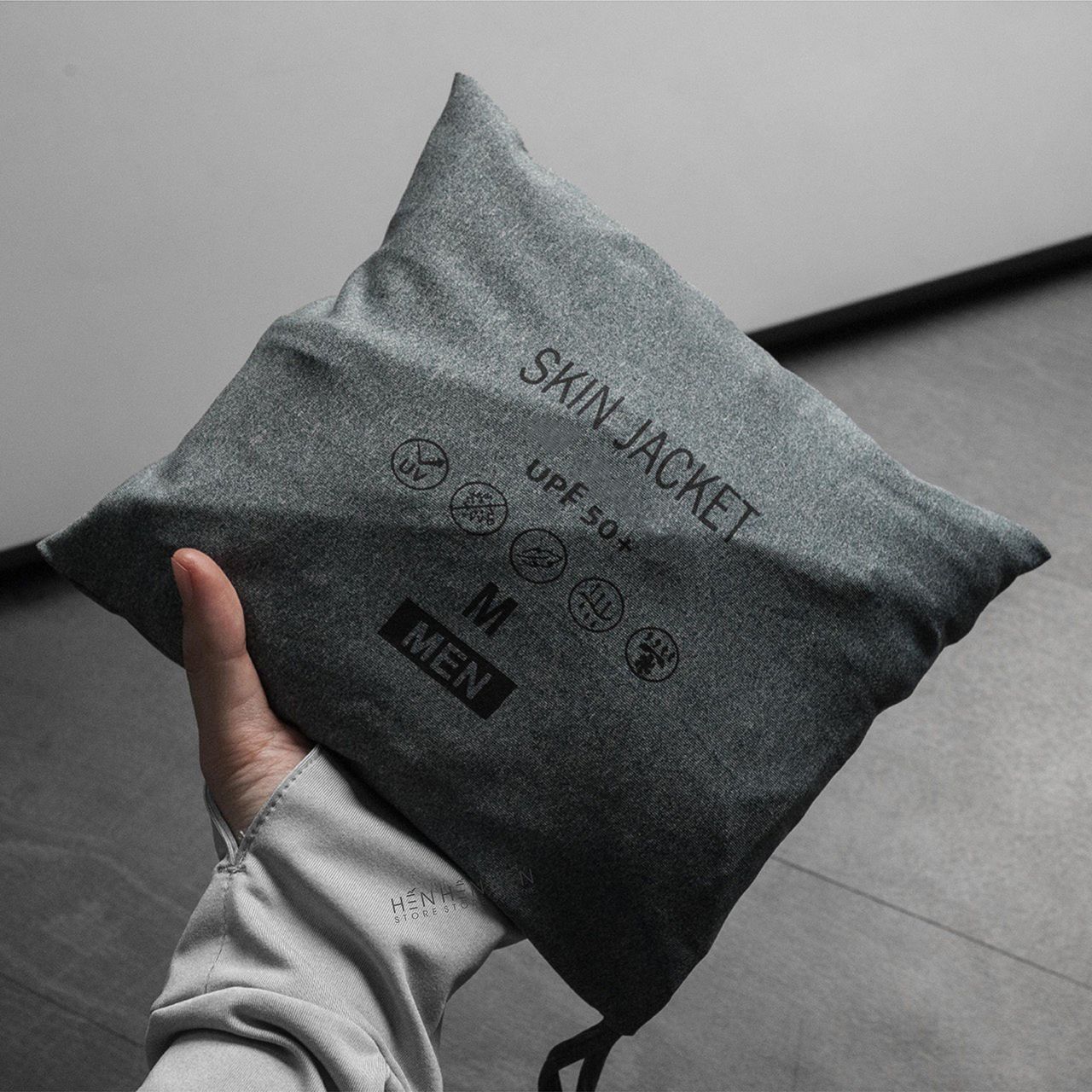Áo chống nắng Uni.qlo 6M new