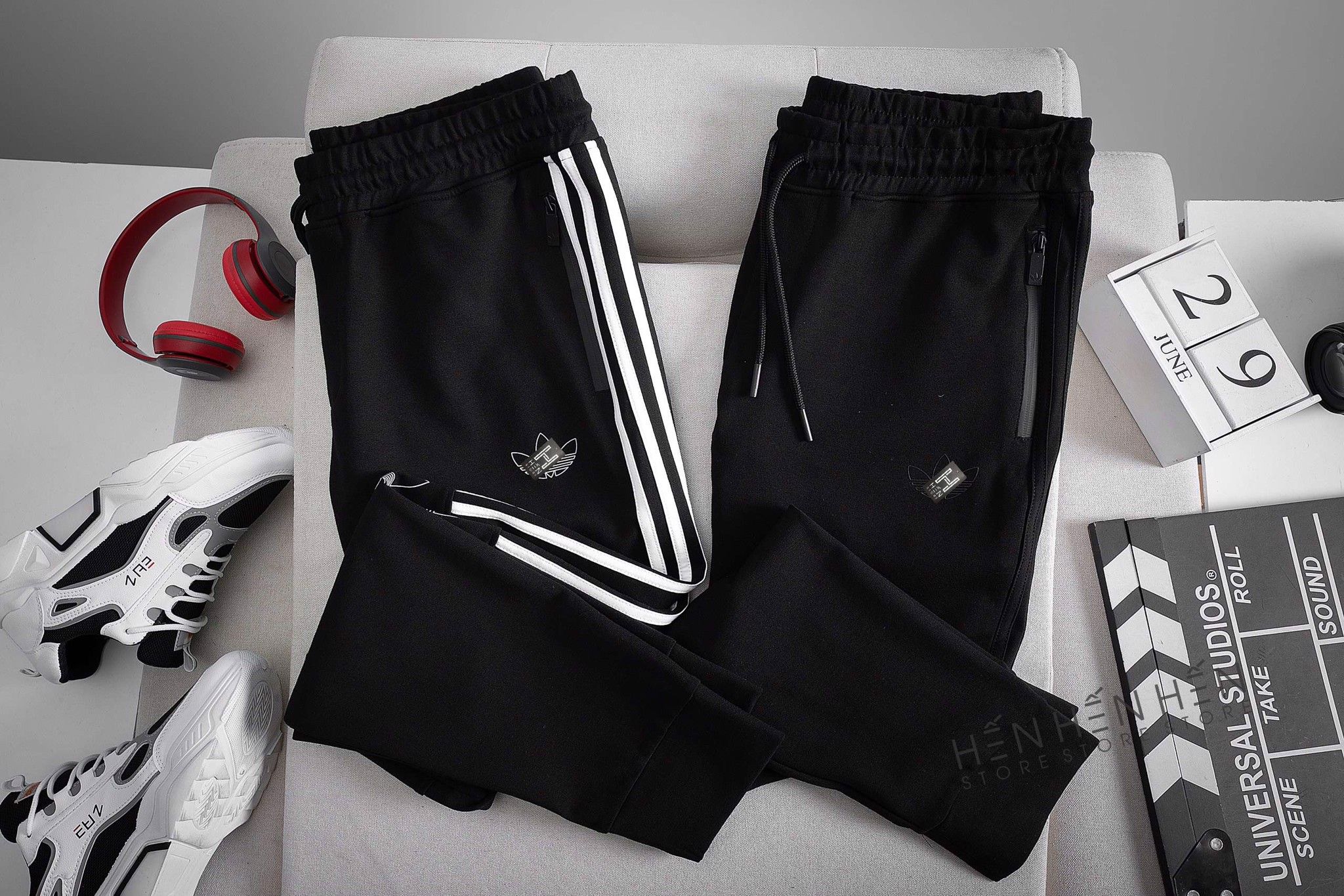 Quần jogger thun AD viền lá 2M