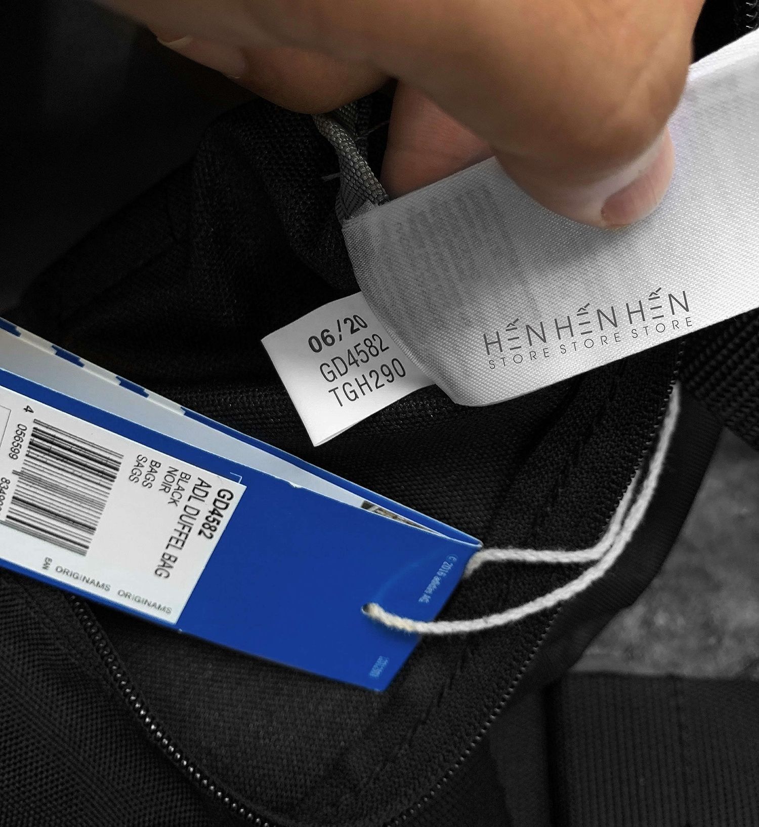 Túi trống A.didas mini