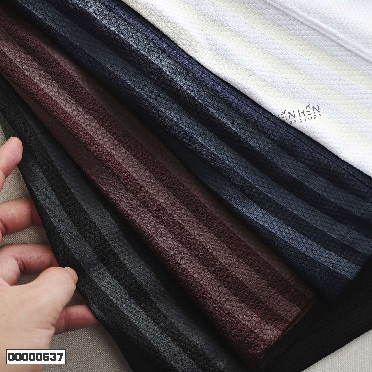 Áo thun AD hột 4M - 000000637