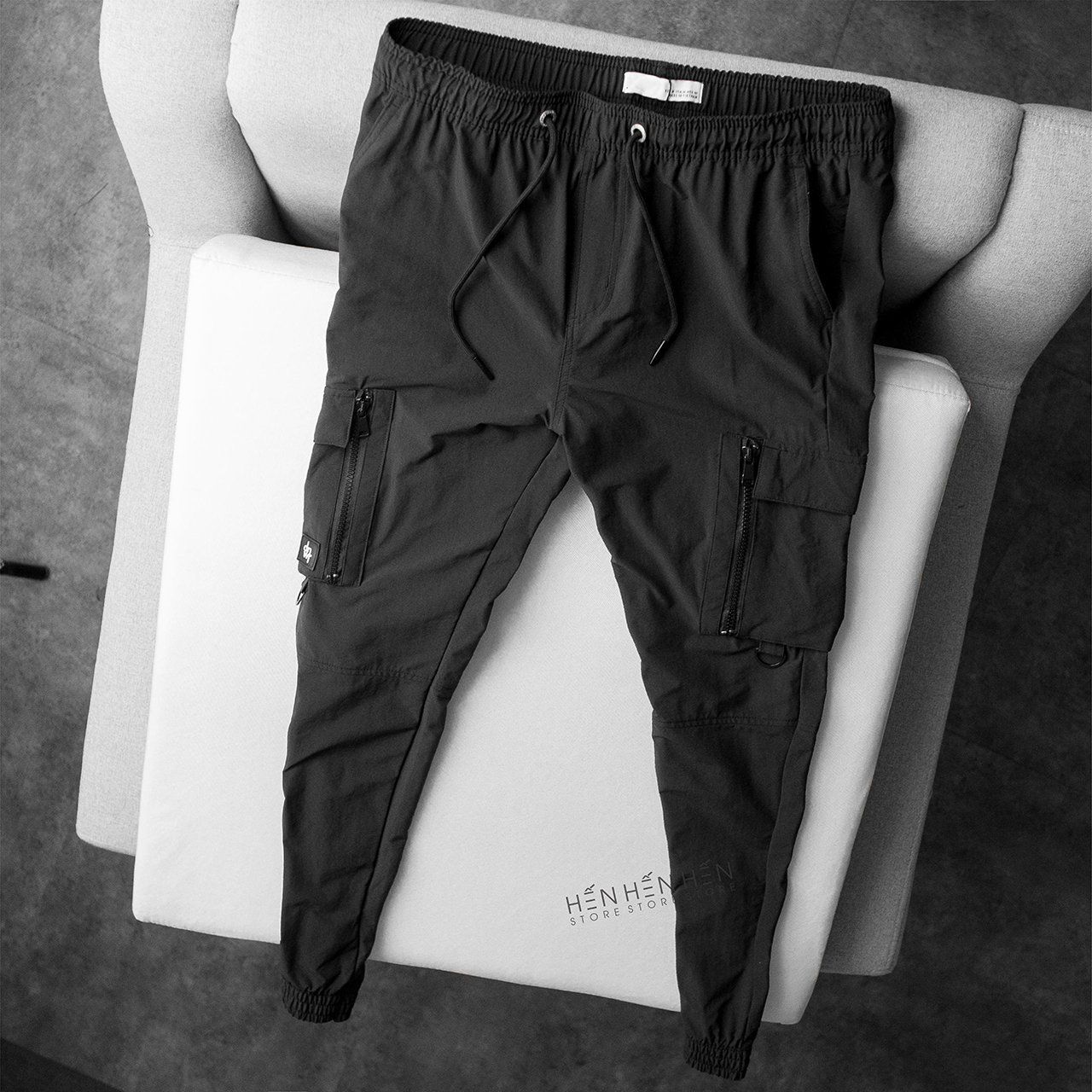 Quần jogger gió Za.ra túi hộp 3M
