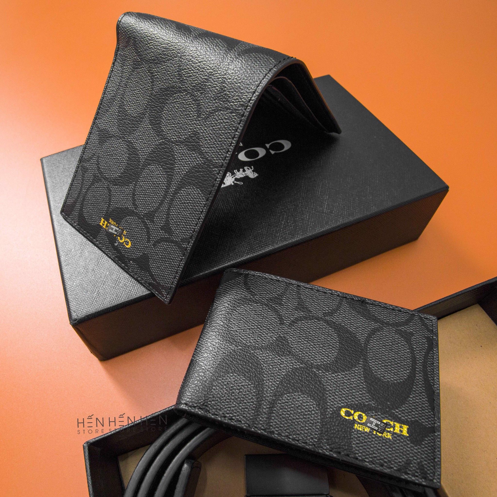 Nịt ví Coach