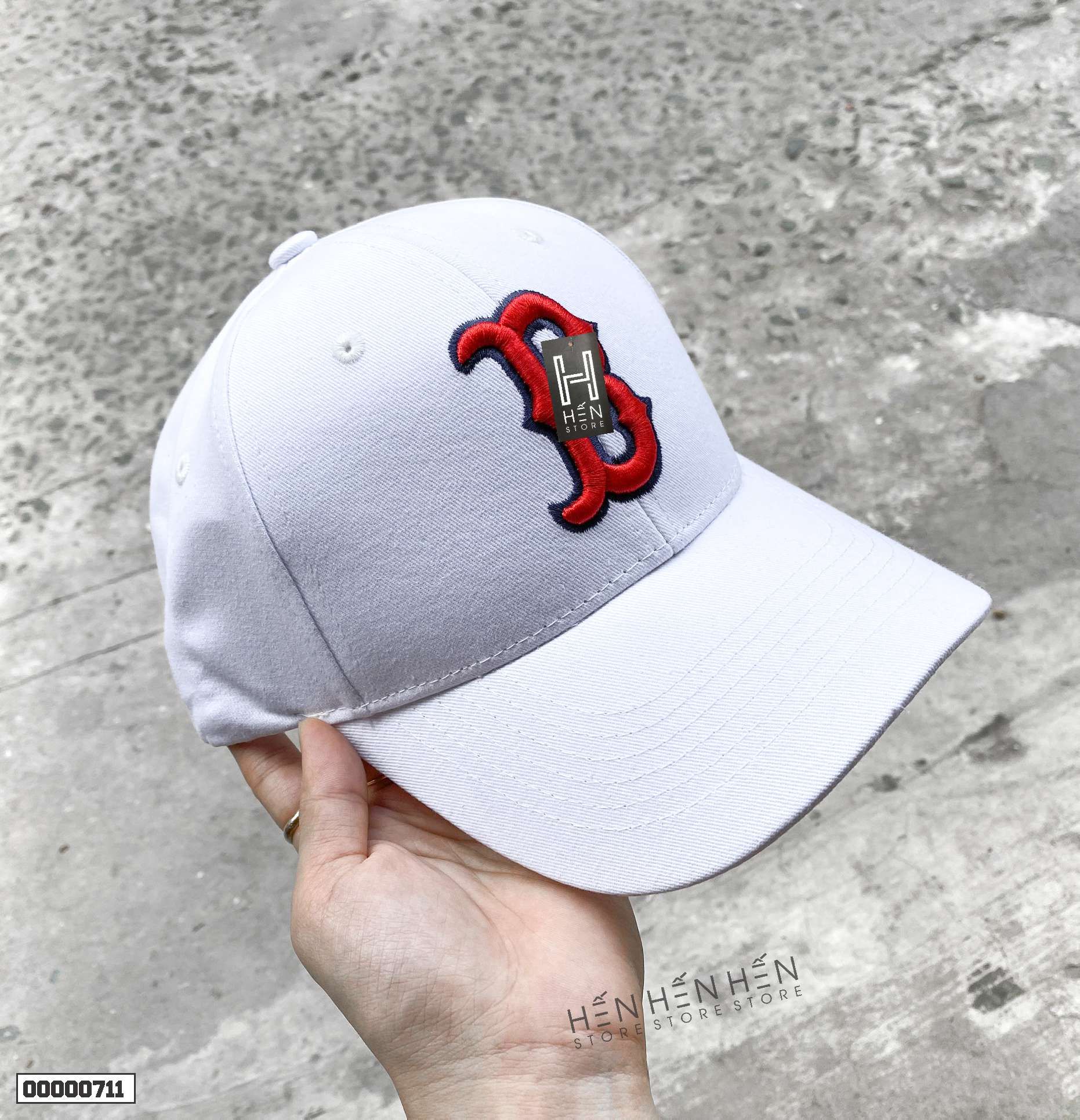 Nón kết trắng MLB chữ B đỏ - 00000711