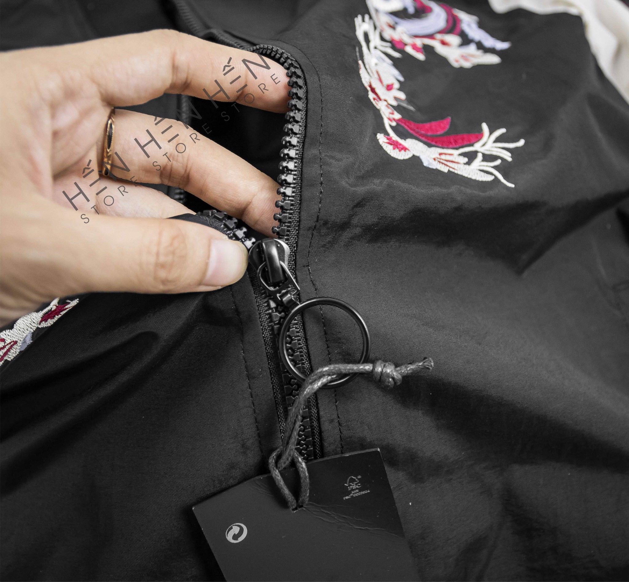 Áo Bomber ZR Thêu