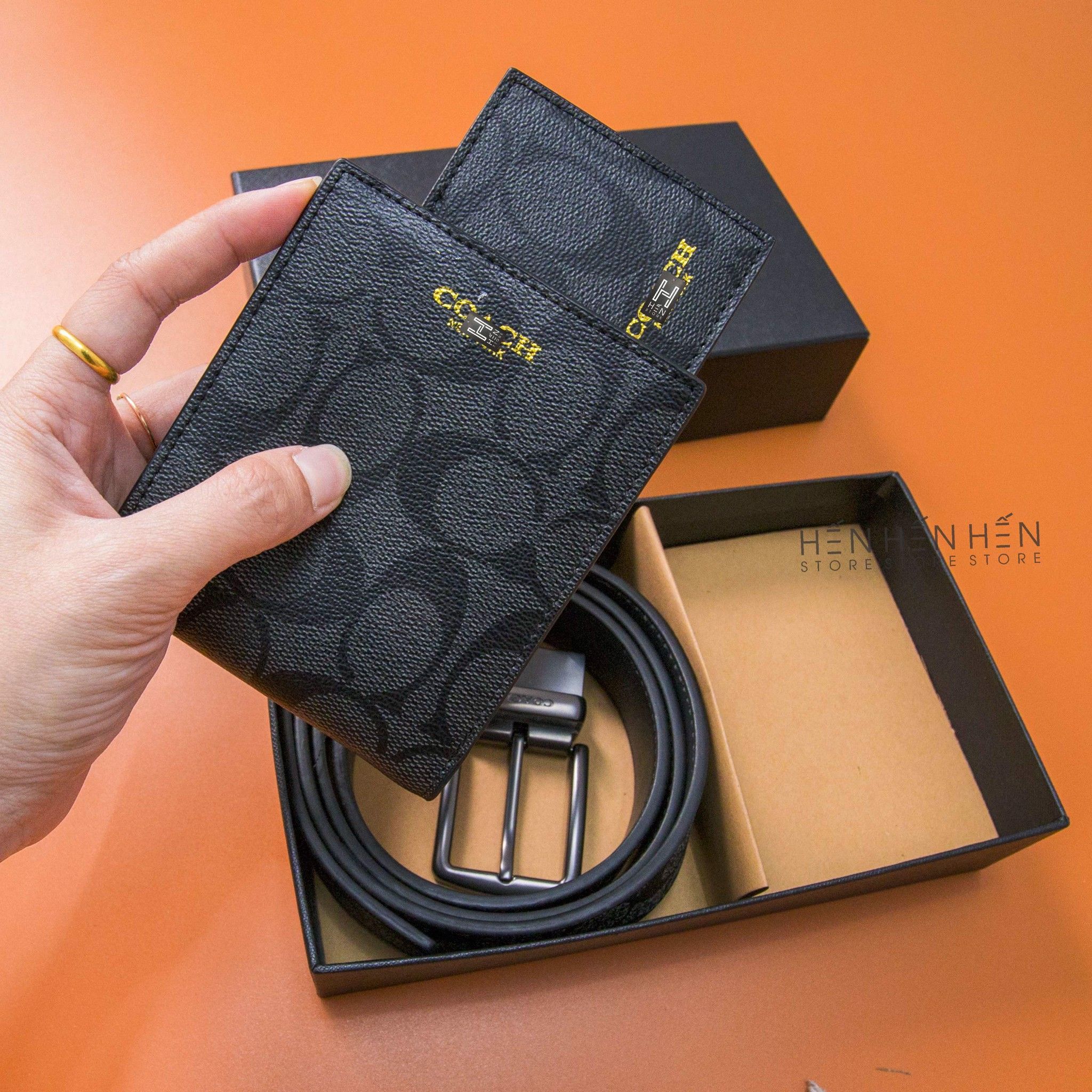 Nịt ví Coach