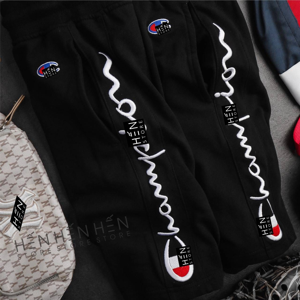 Quần Short Nỉ CP 1M