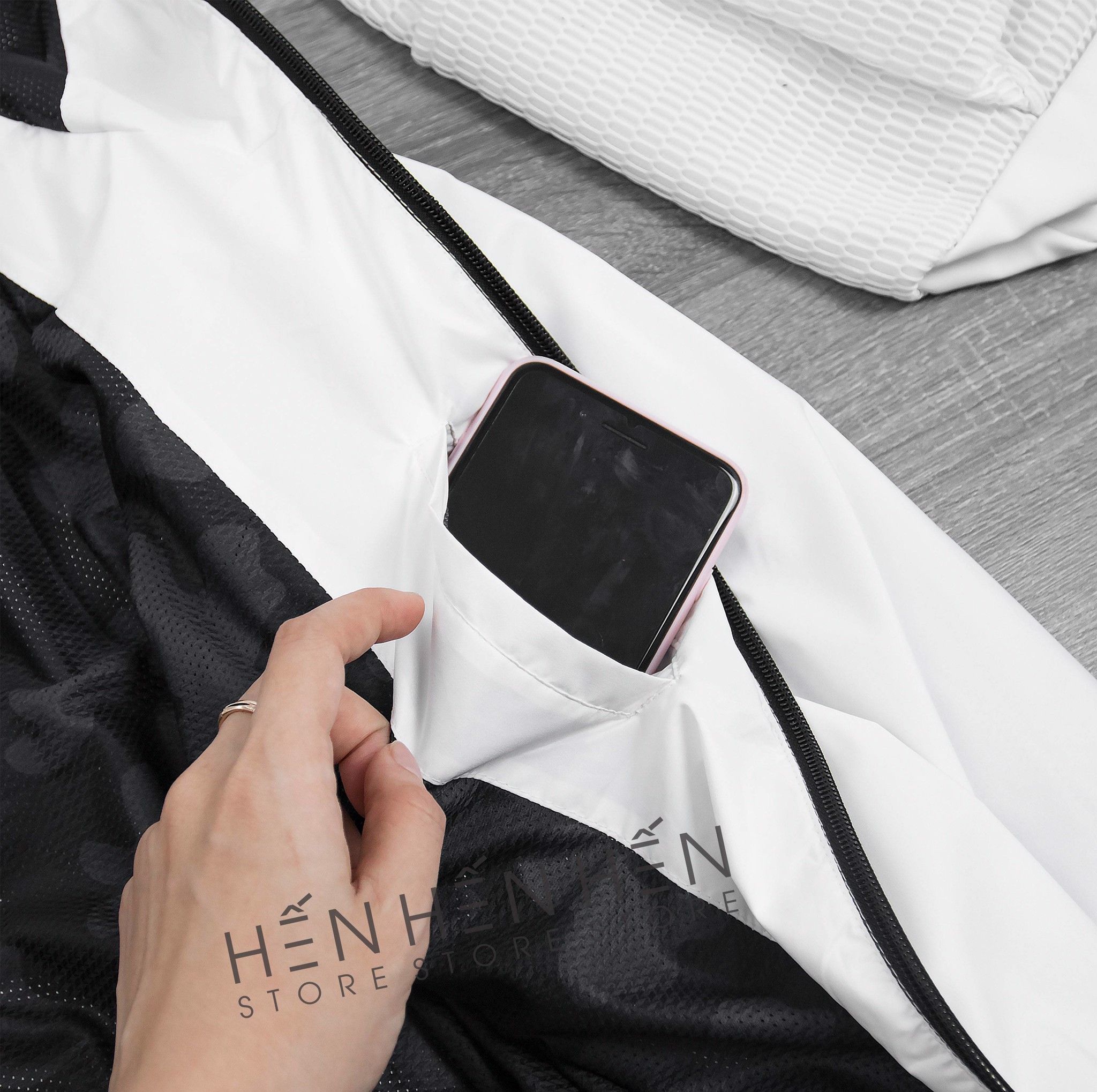 Áo Khoác Gió PB 2M (HẾT HÀNG )