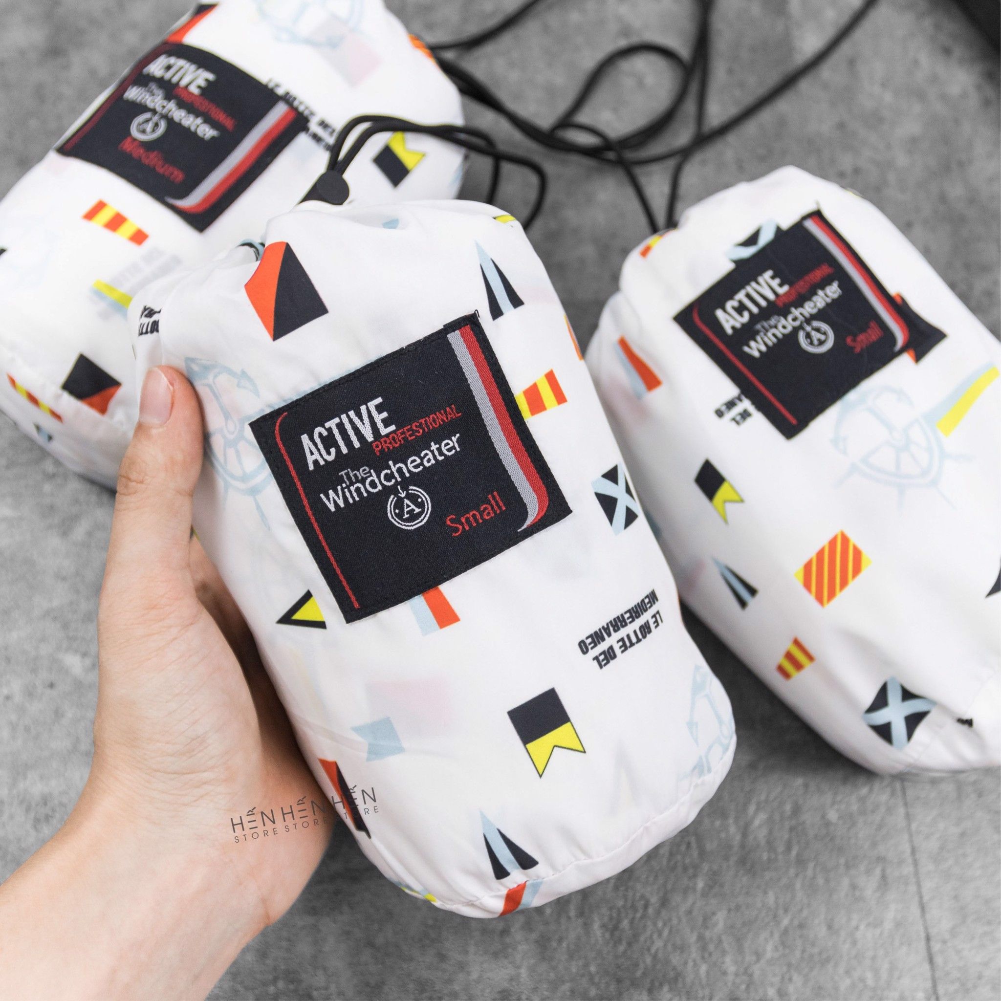 Áo Gió Hoạ Tiết Active