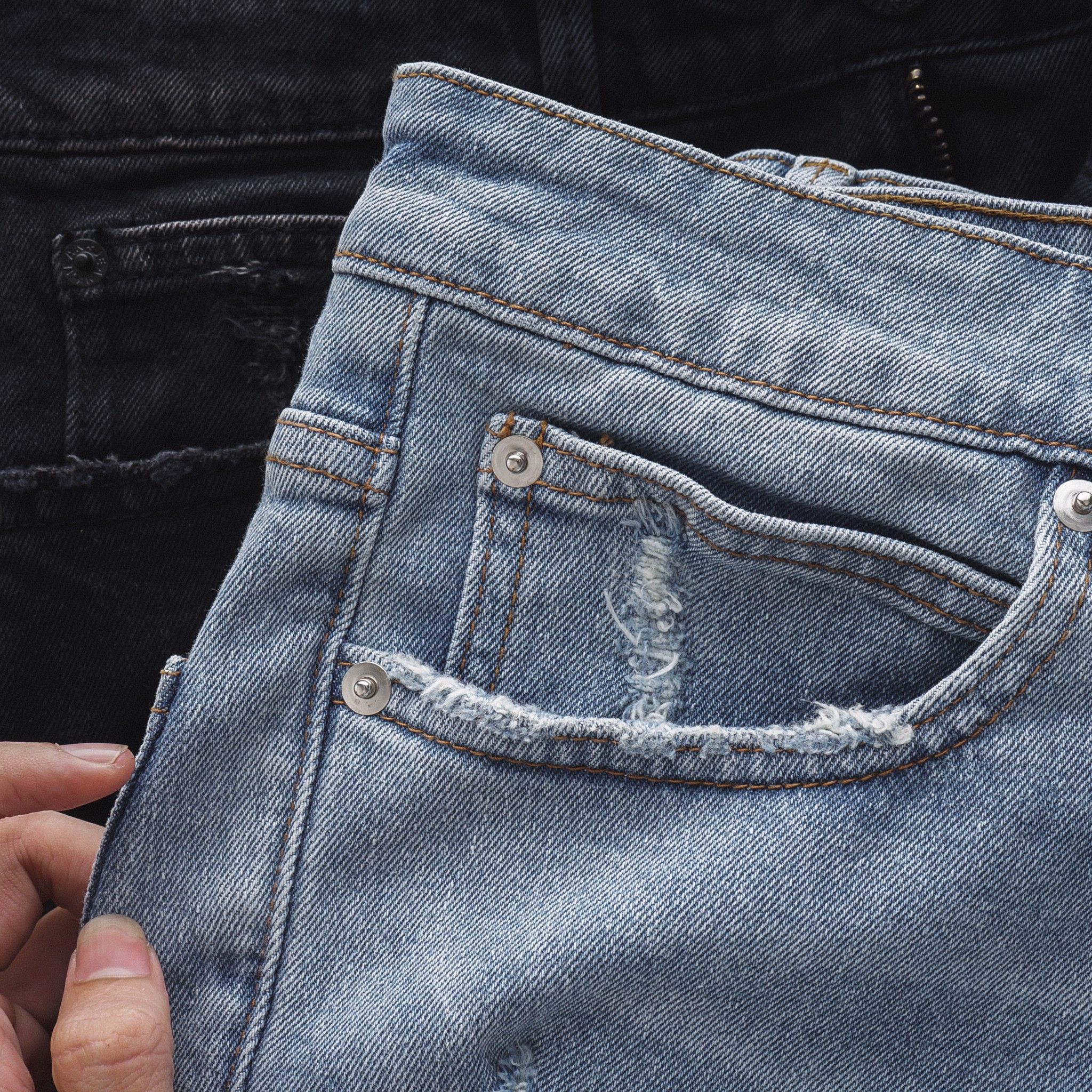 Quần short jean Heboz 4M rách
