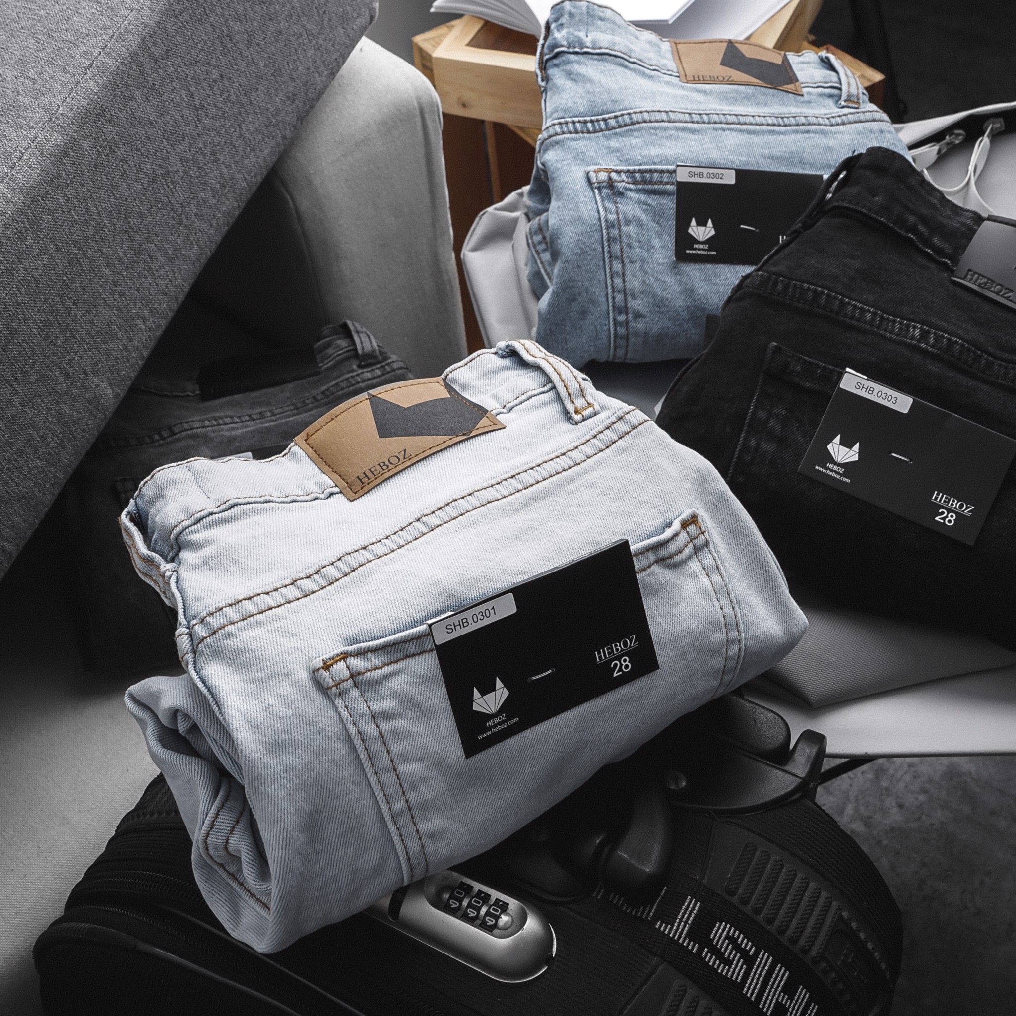 Quần short jean Heboz 4M