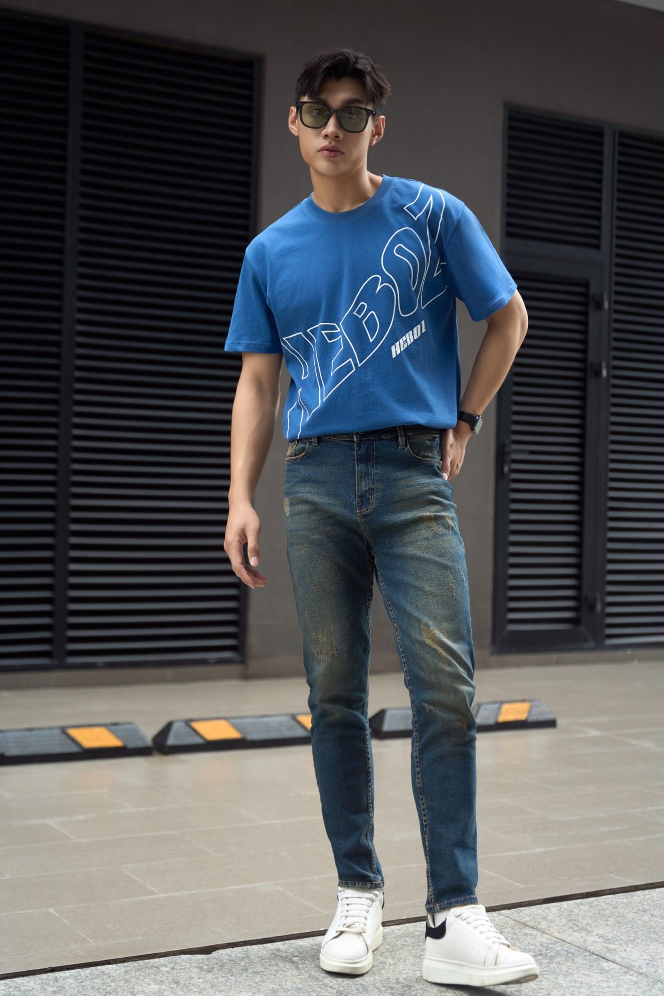OUTFIT 160
