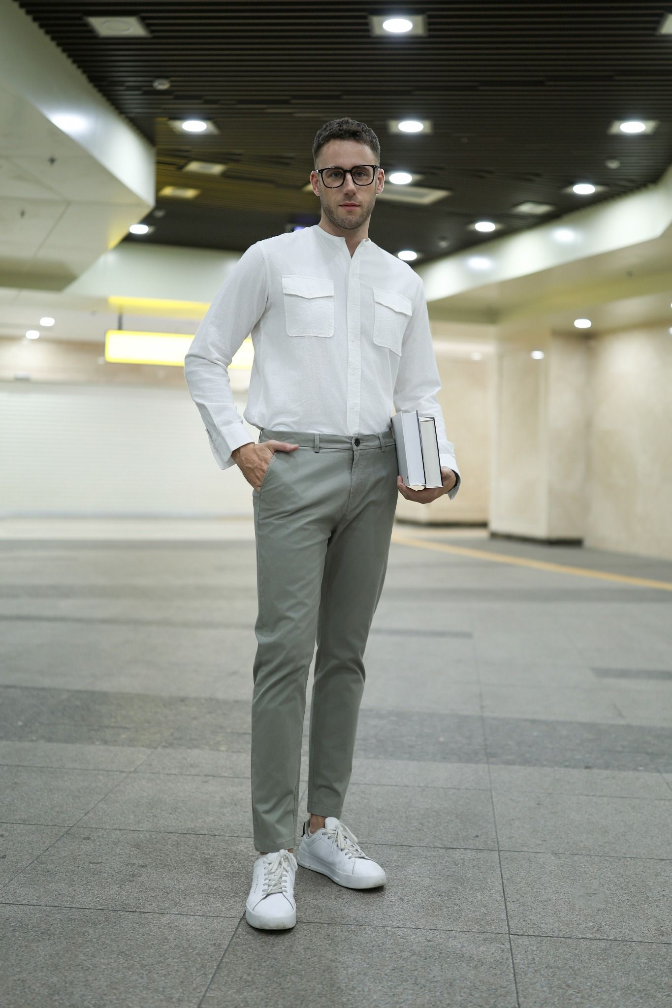 OUTFIT 210