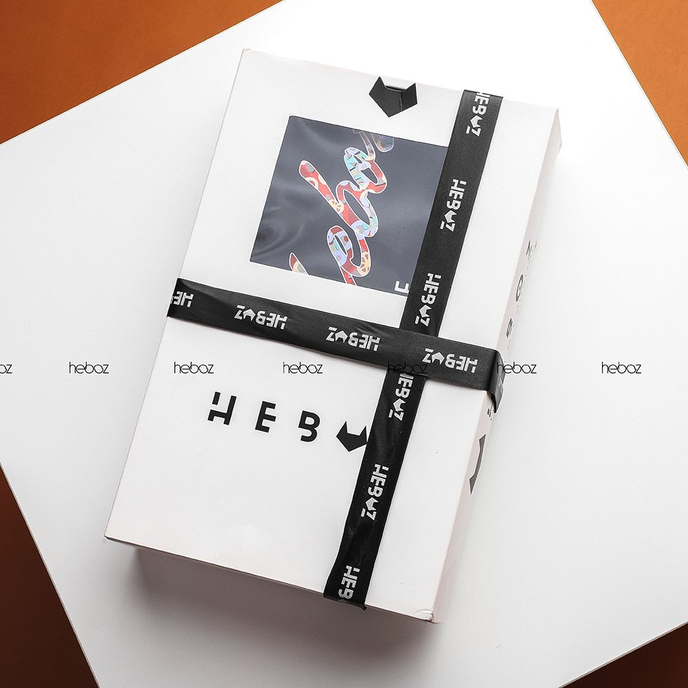 Áo thun Heboz chữ màu 2M