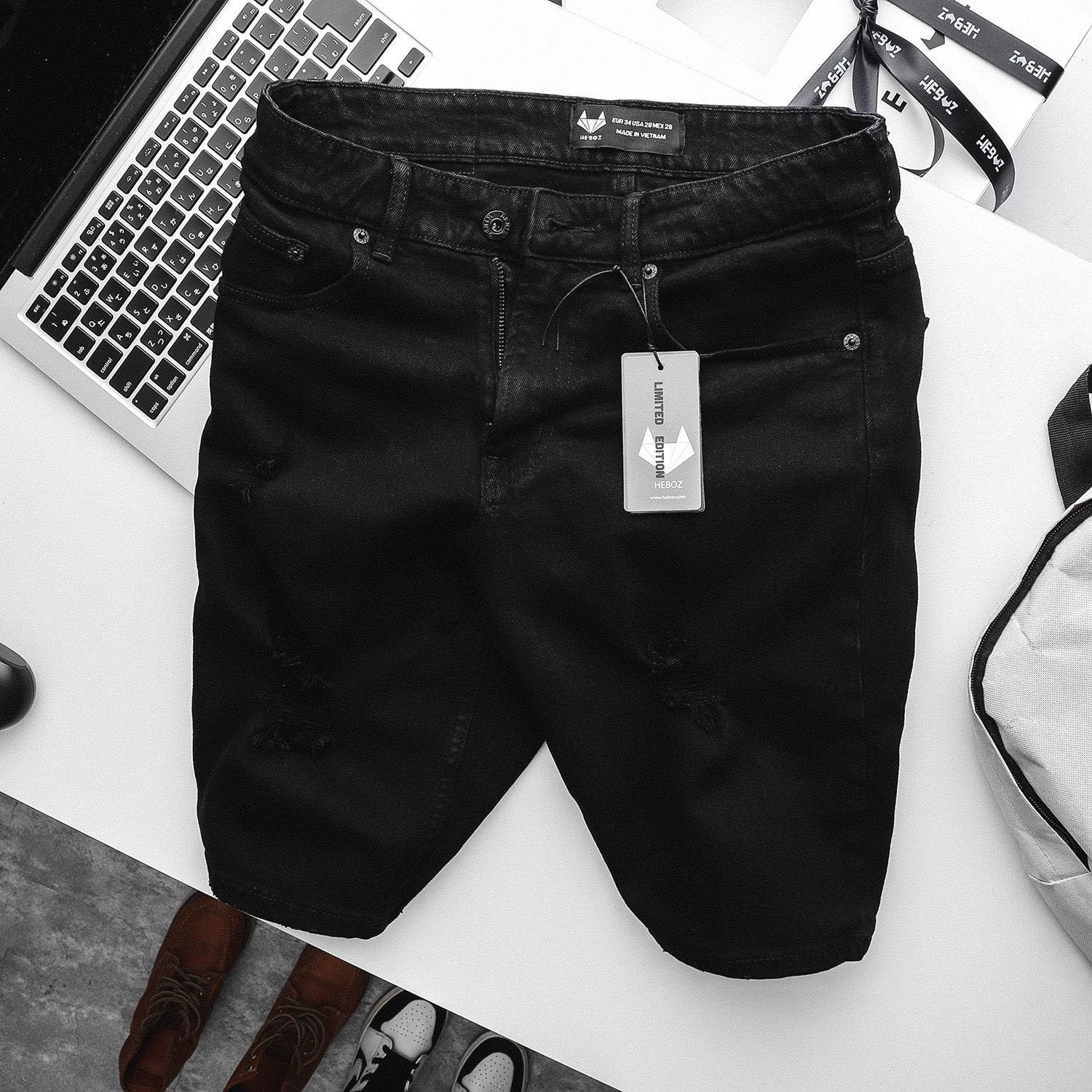 Quần short jean Heboz 4M new