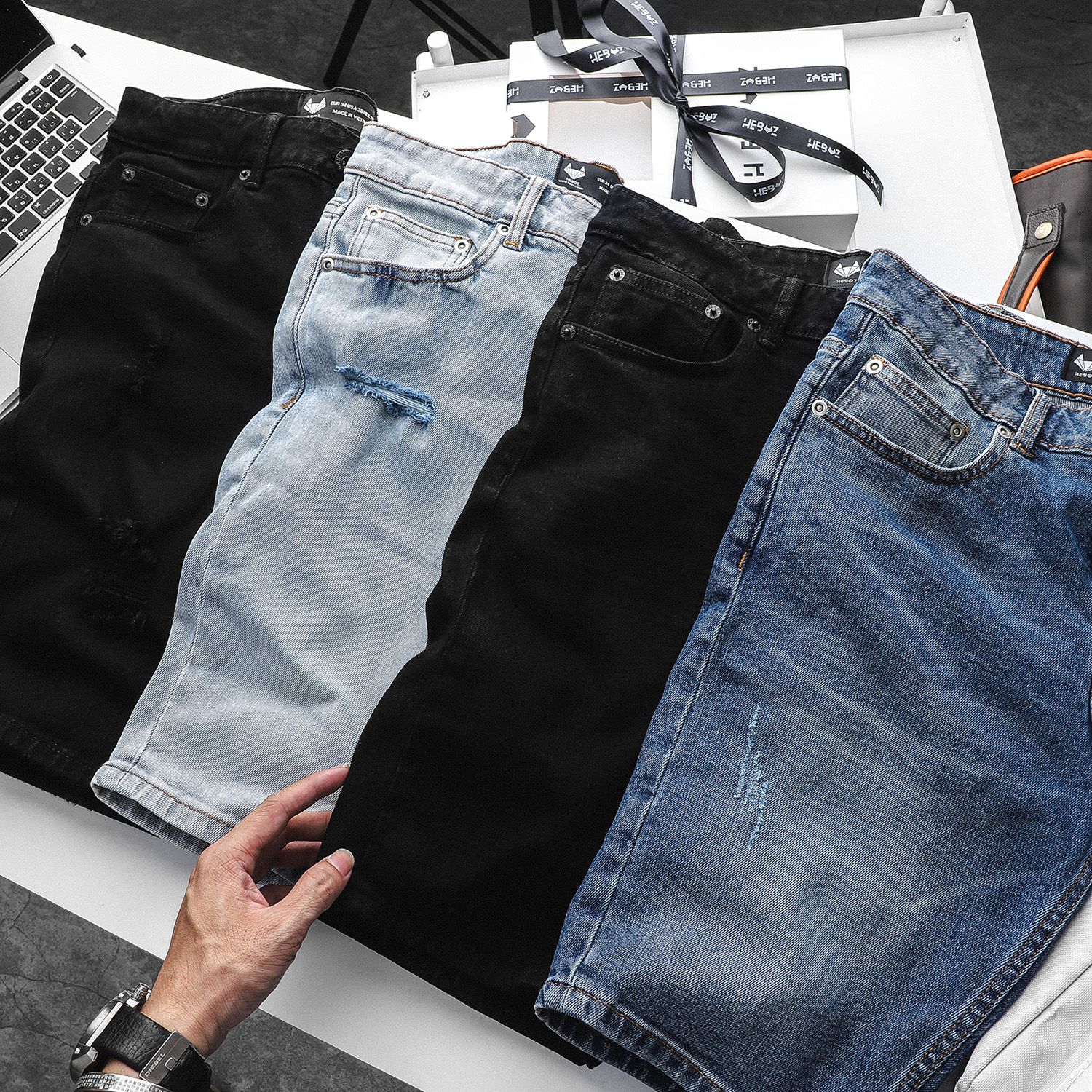Quần short jean Heboz 4M new
