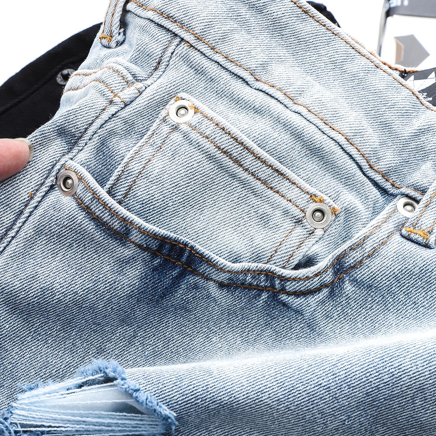 Quần short jean Heboz 4M new