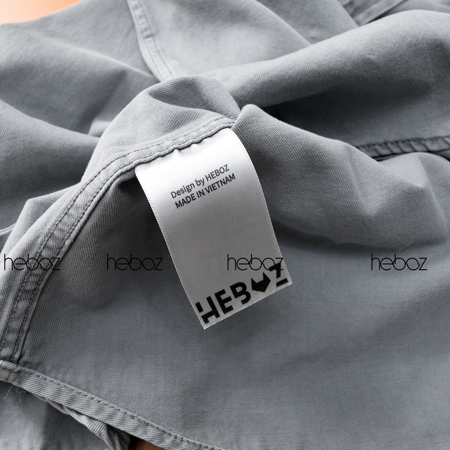 Áo denim Heboz 2 túi 6M