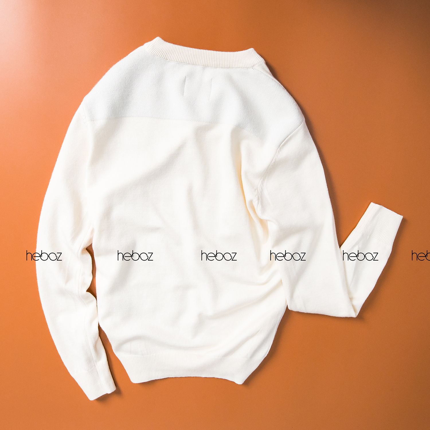 Áo len cổ tròn Heboz 5M