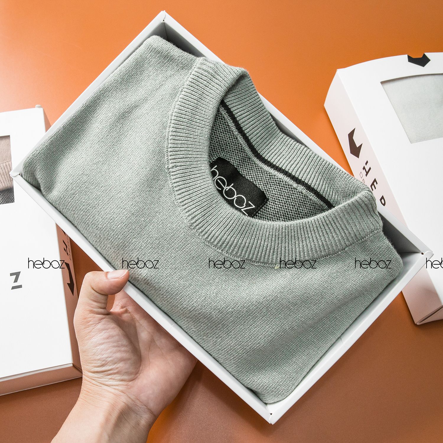 Áo len cổ tròn Heboz 5M