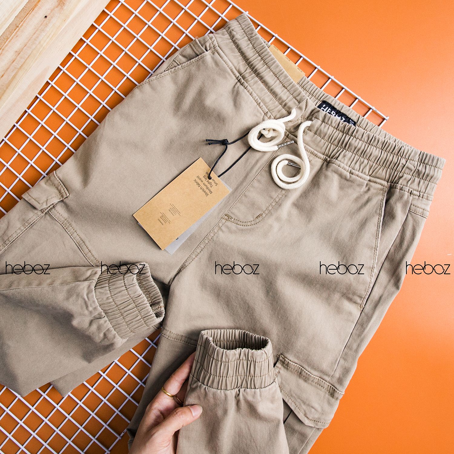 Quần jogger kaki HB túi hộp 4M