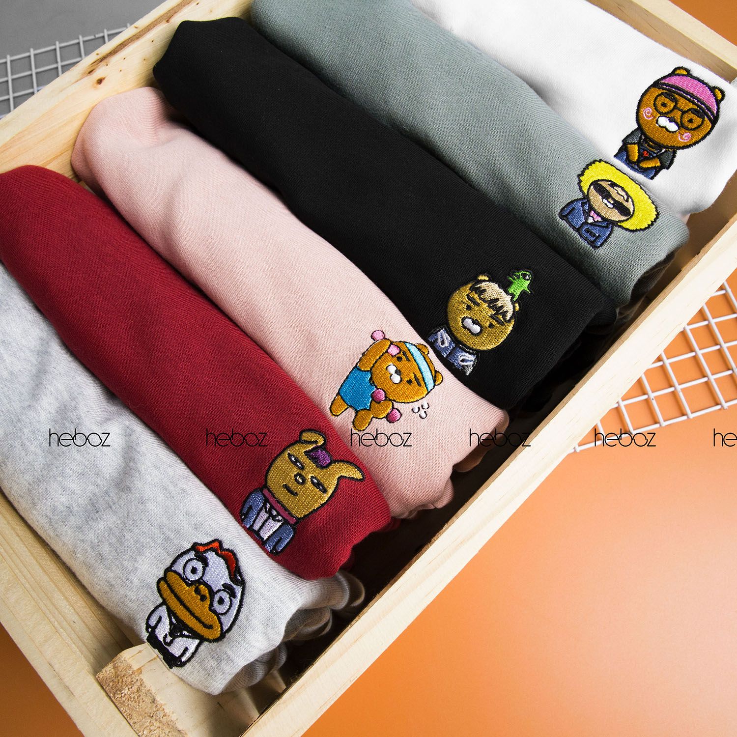 Áo nỉ HB cartoon thêu 6M