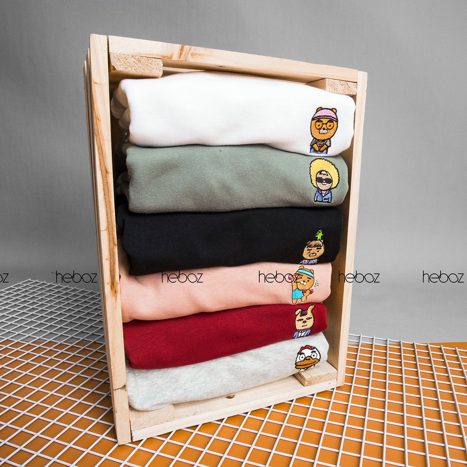 Áo nỉ HB cartoon thêu 6M