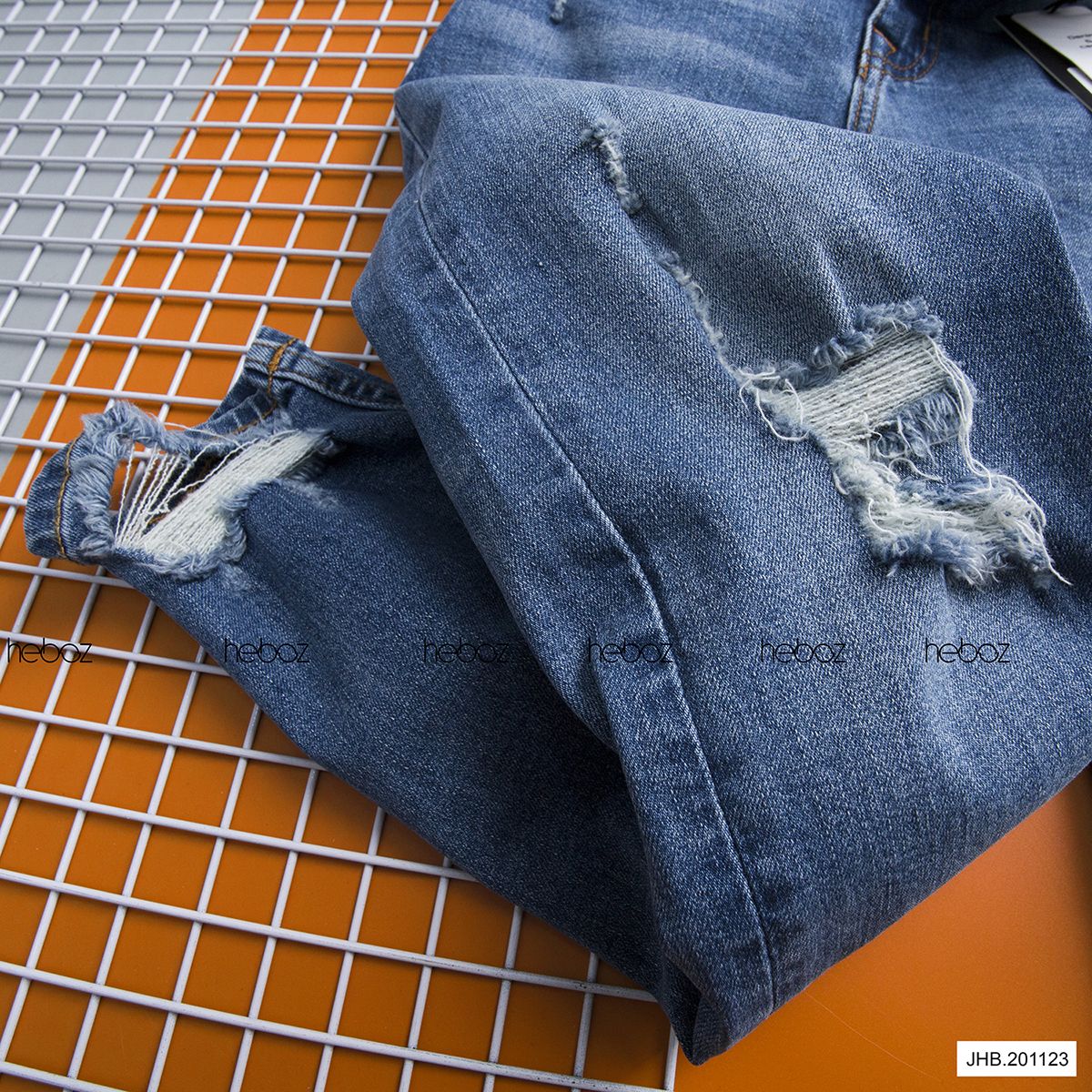Quần jean skinny HB 201123(rách)