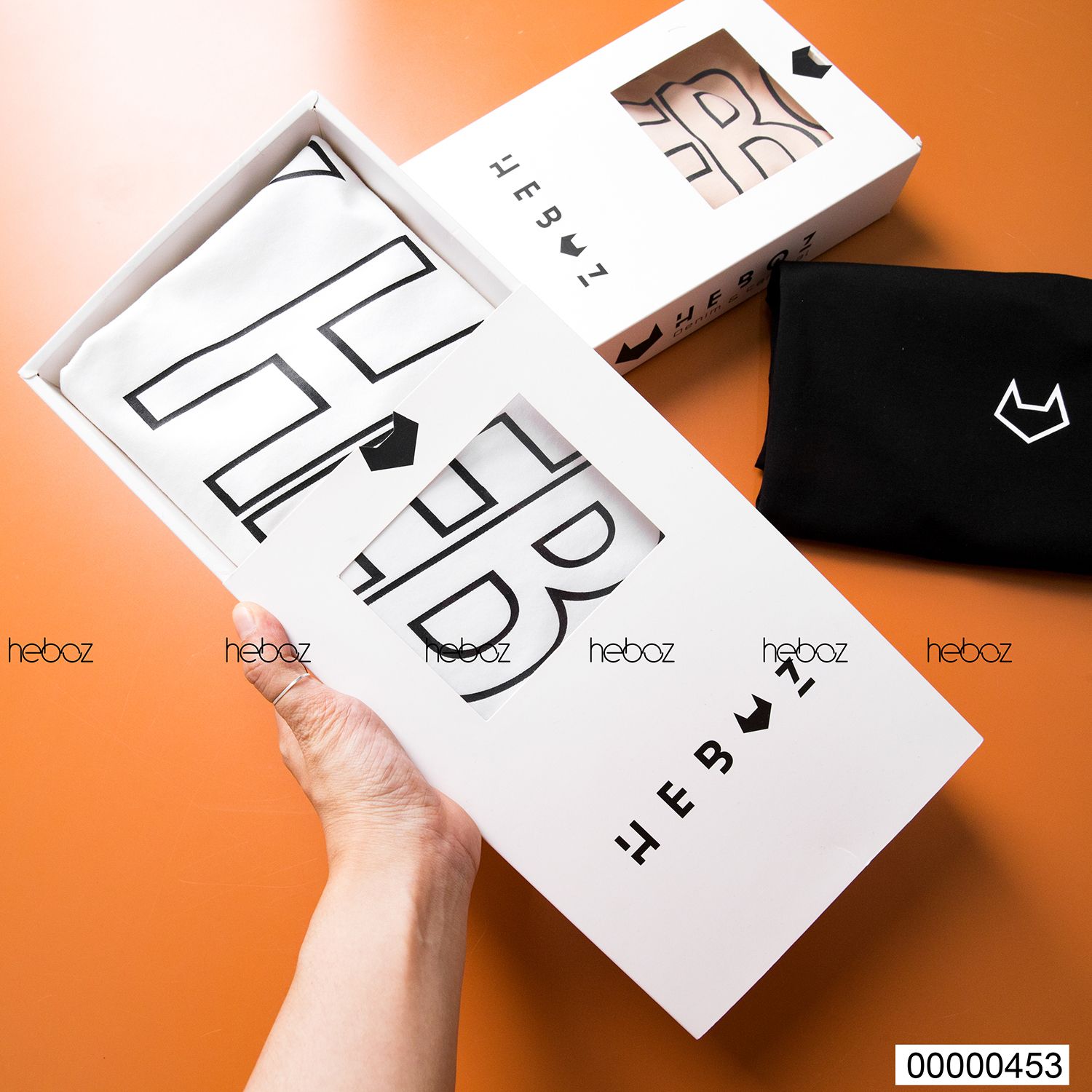 Áo thun Heboz logo nhỏ 3M