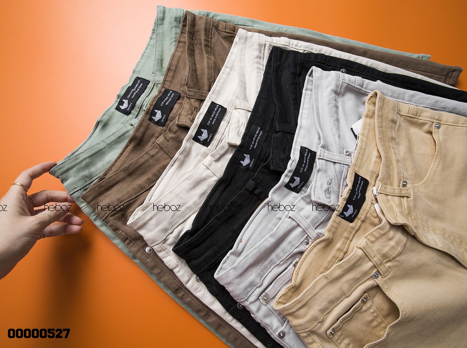 Quần short jean color Heboz 6M