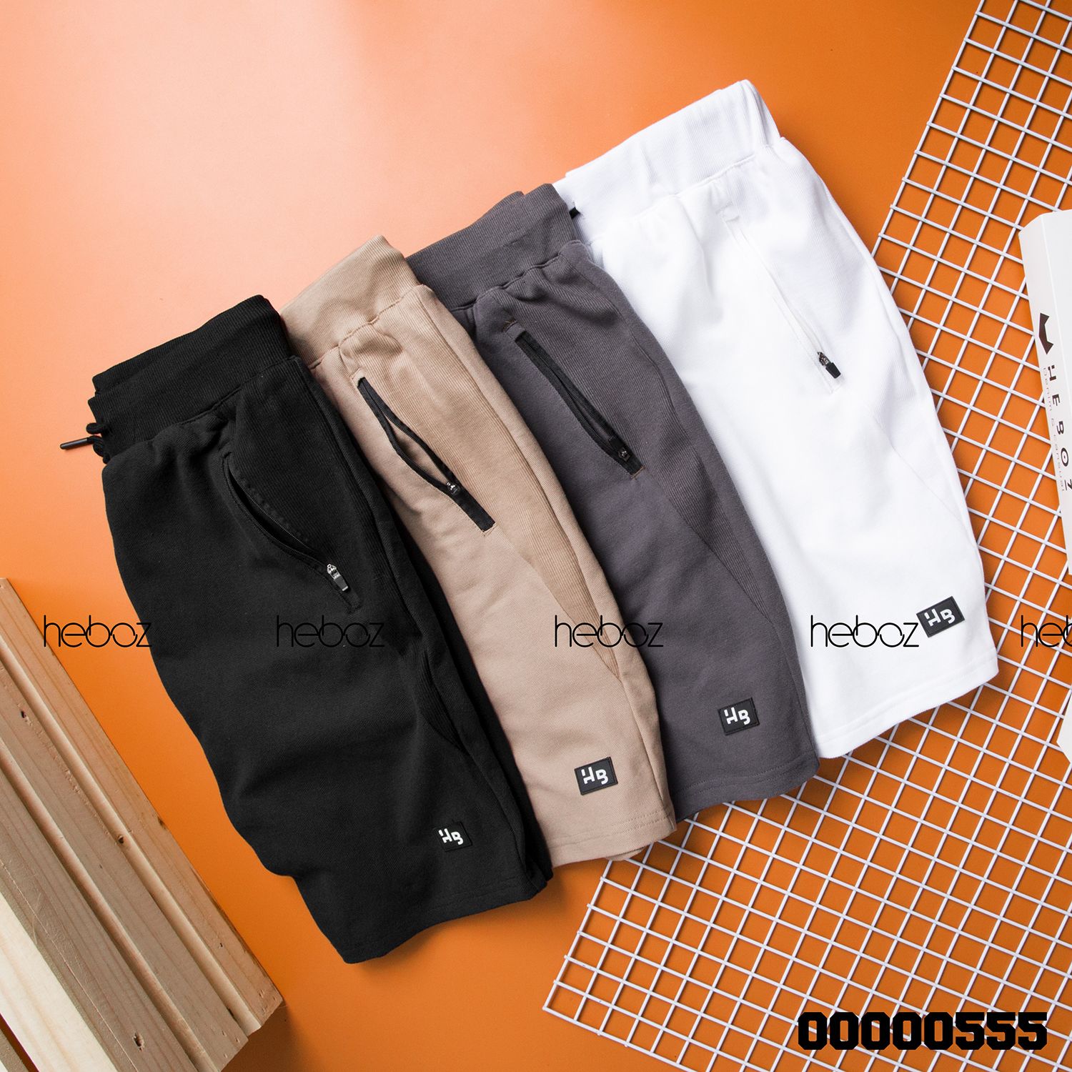 Quần short nỉ Heboz logo 4M