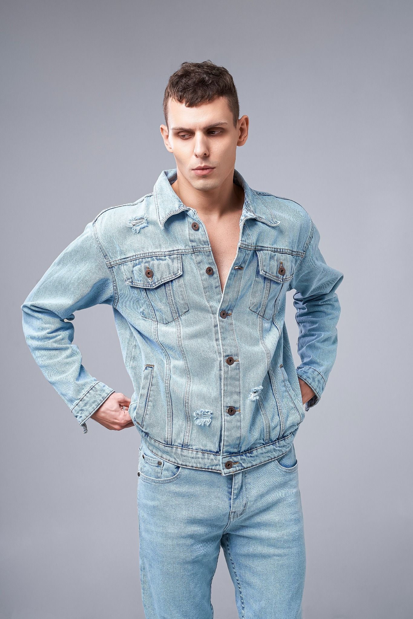 OUTFIT 98