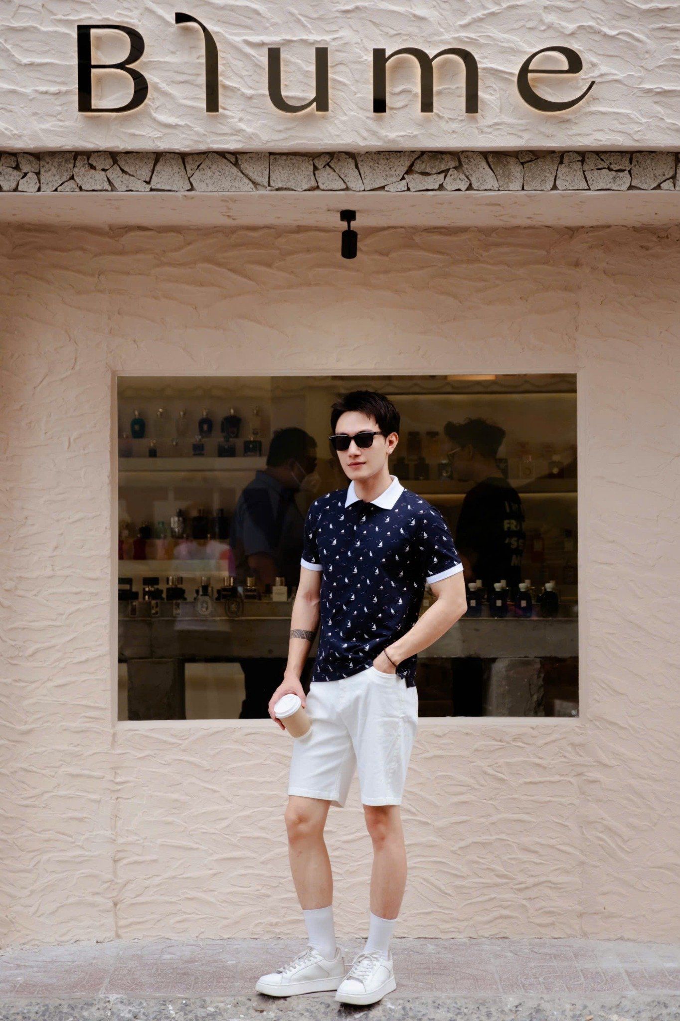 OUTFIT 194