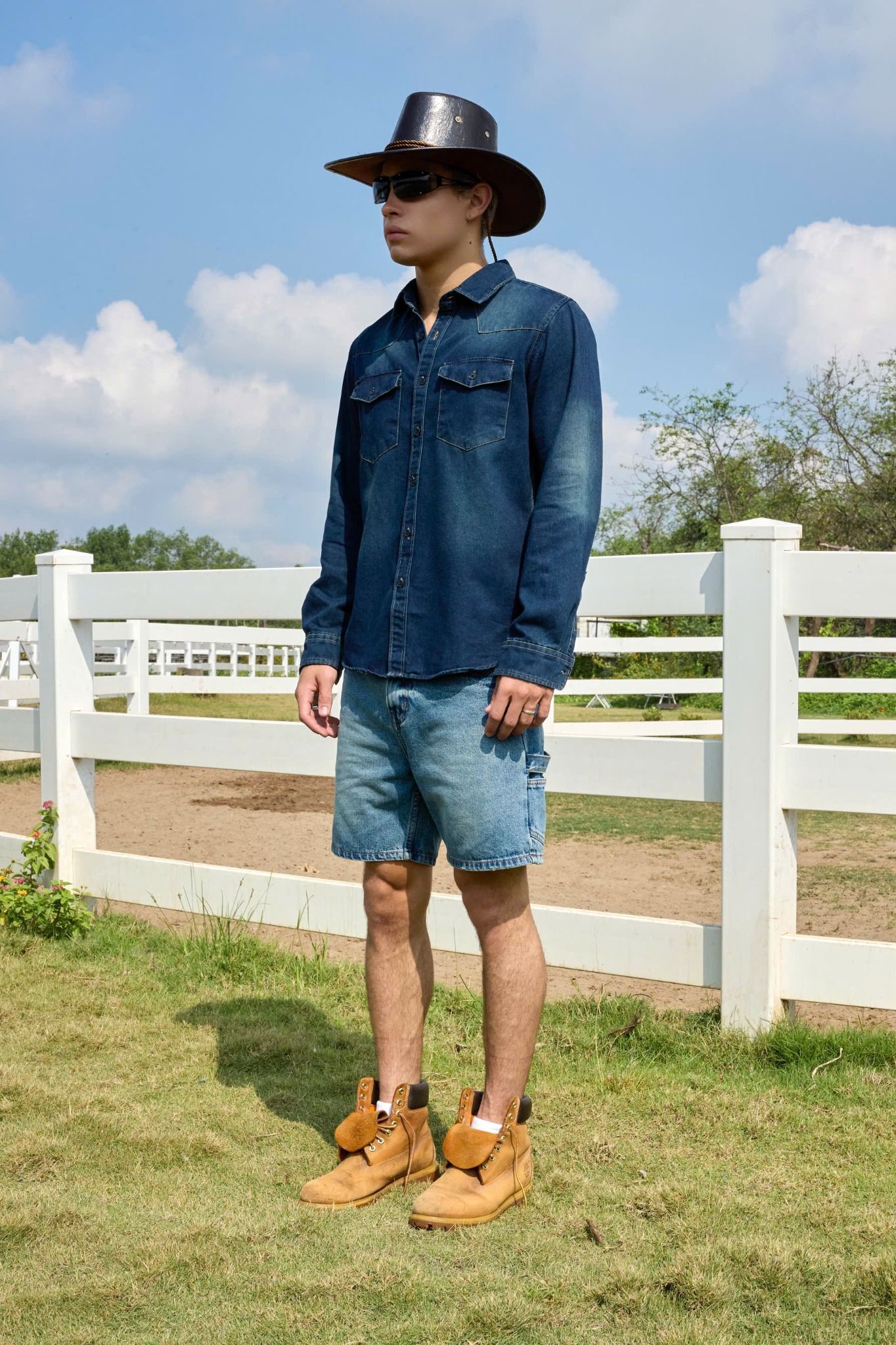 OUTFIT 216
