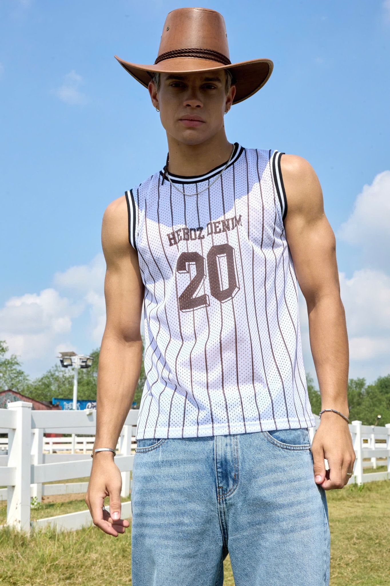 OUTFIT 218