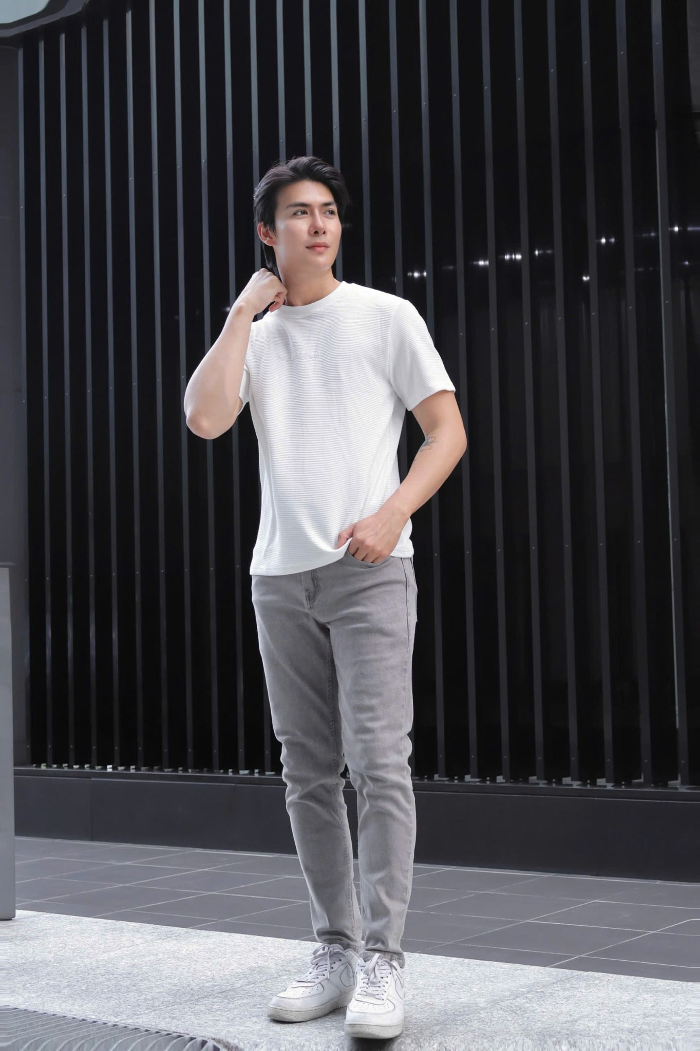 OUTFIT 224