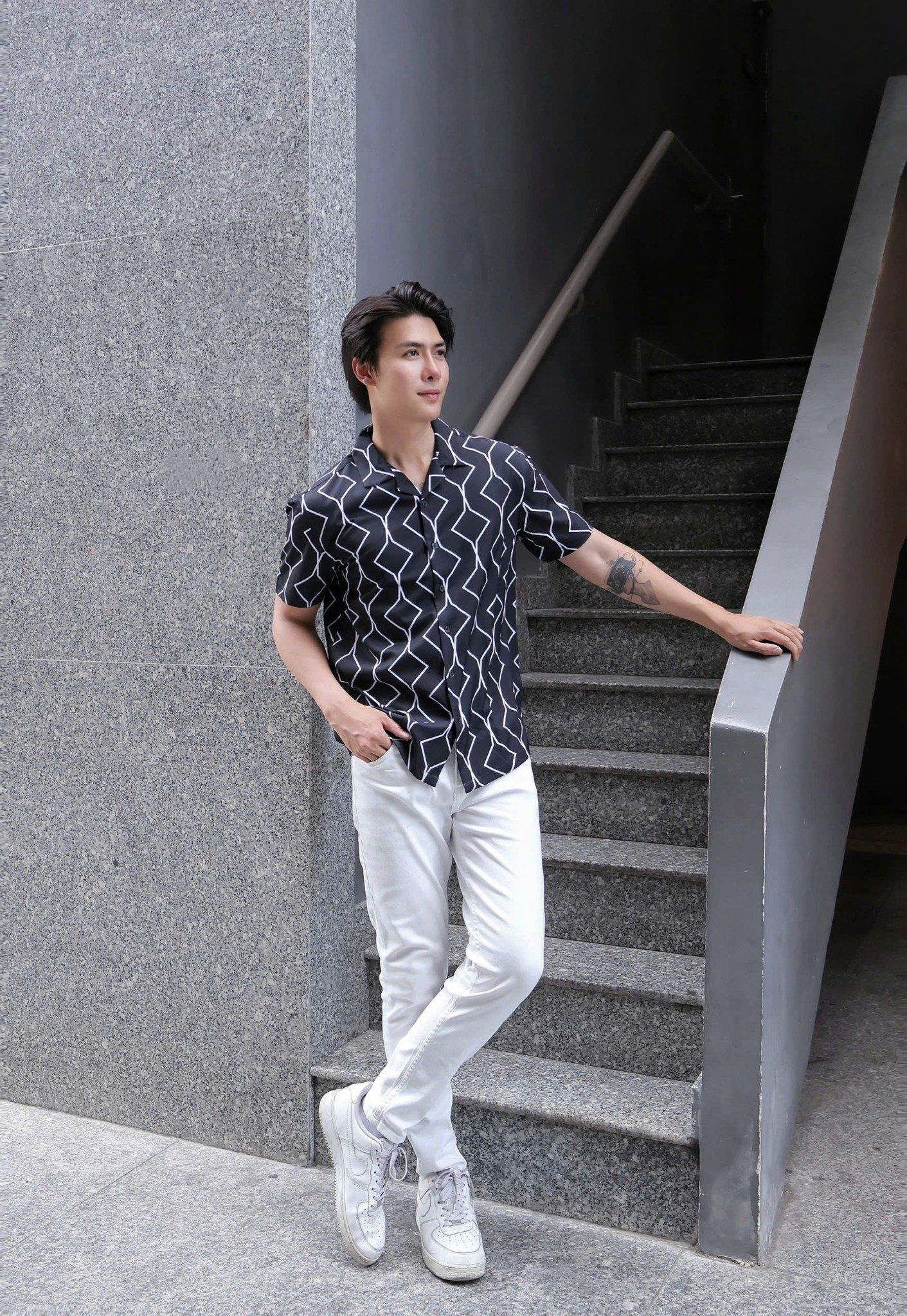 OUTFIT 227