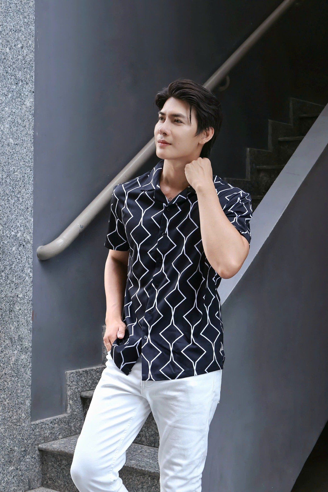 OUTFIT 227