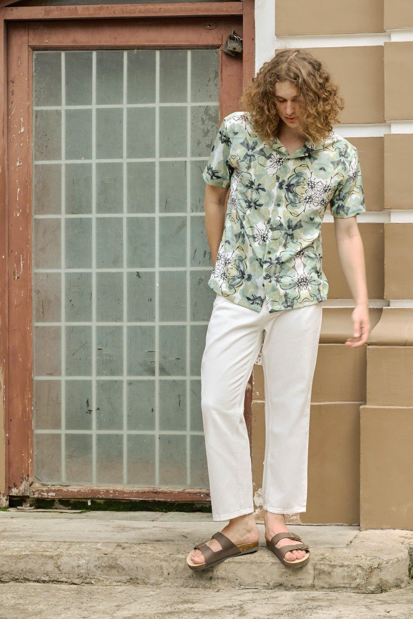OUTFIT 228